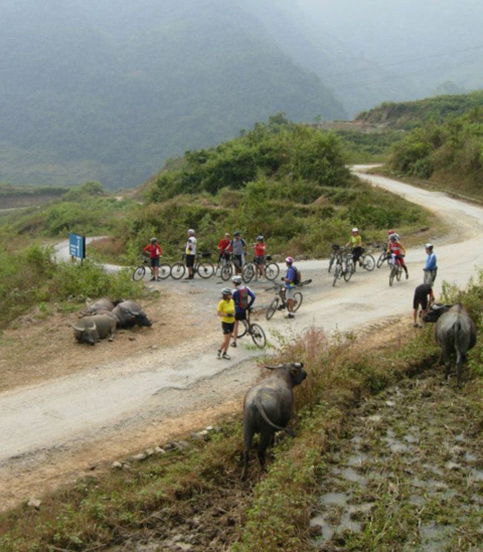 9 Days Hanoi Cycling through hilltribe villages to Luang Prabang